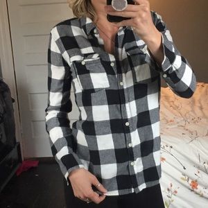 Mossimo black and white checkered flannel